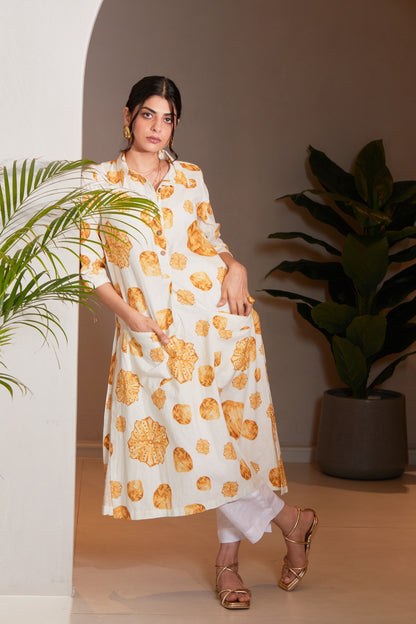 Golden Seams Kurta